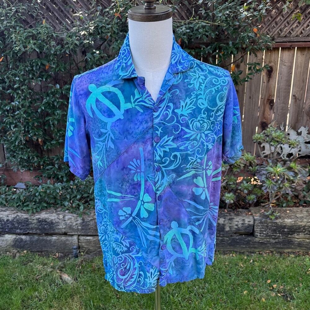 Tropical Tantrum Shirt Abstract Rayon Button Down Art Hawaiian Batik Men's Small